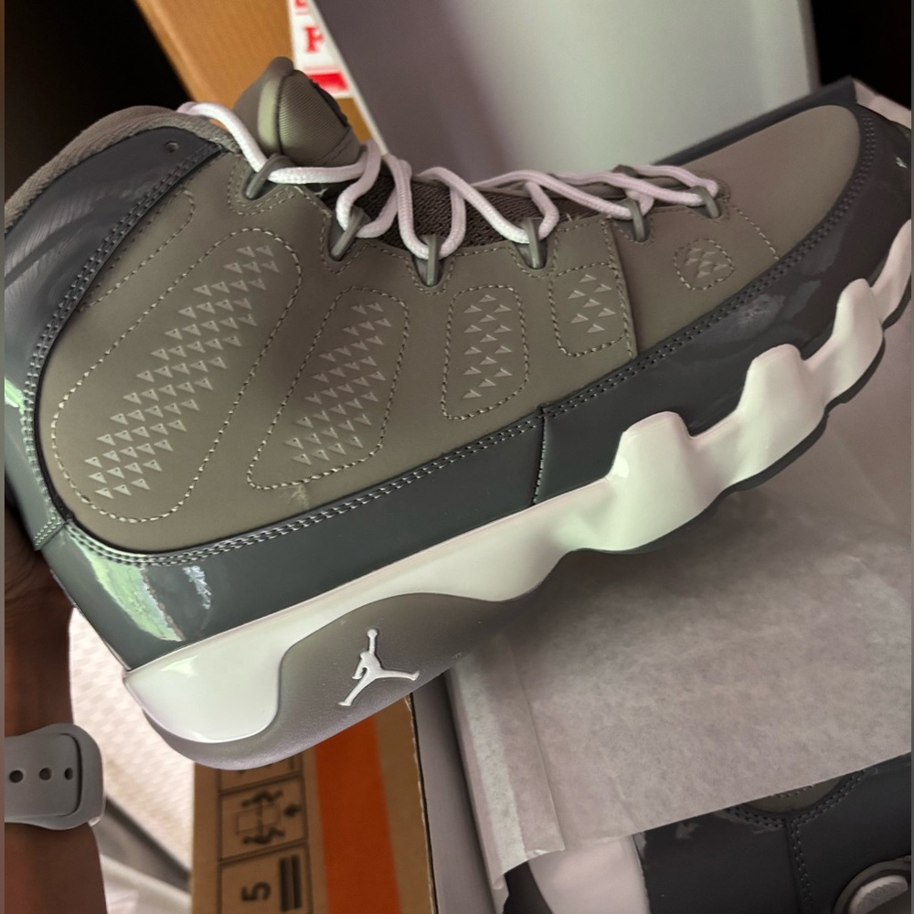 Jordan retro 9’s